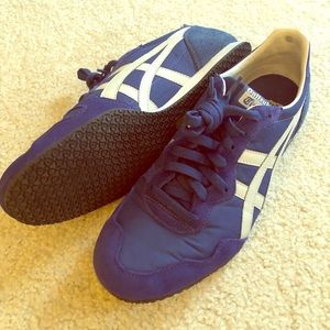 Onitsuka Tiger by ASICS Unisex Tennis Shoes